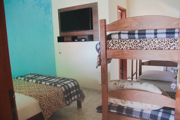 Quarto Quádruplo Pousada Fortaleza São Thomé