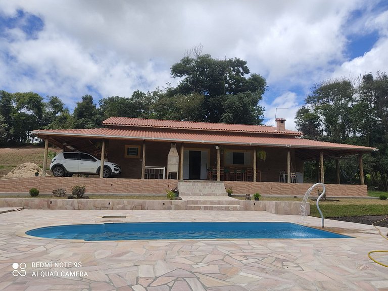 Chácara com Piscina São Thomé das Letras - Chácara Fortaleza