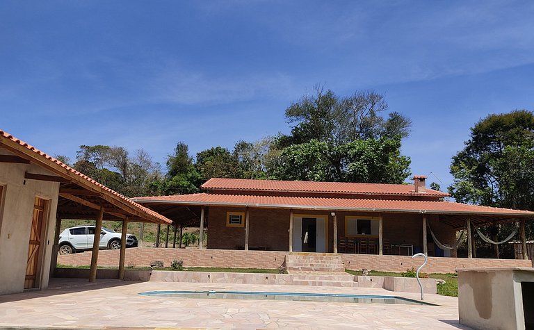 Chácara com Piscina São Thomé das Letras - Chácara Fortaleza